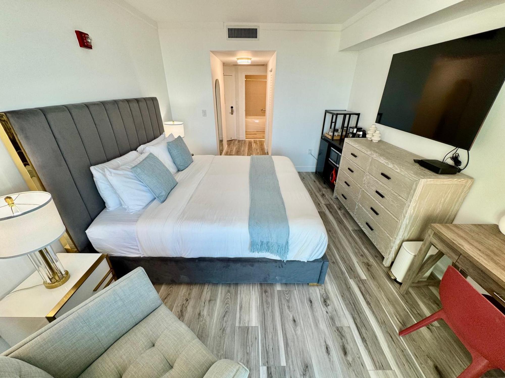 Appartamento Balcony Ocean View ! Pool - Wifi - Gym - Parking