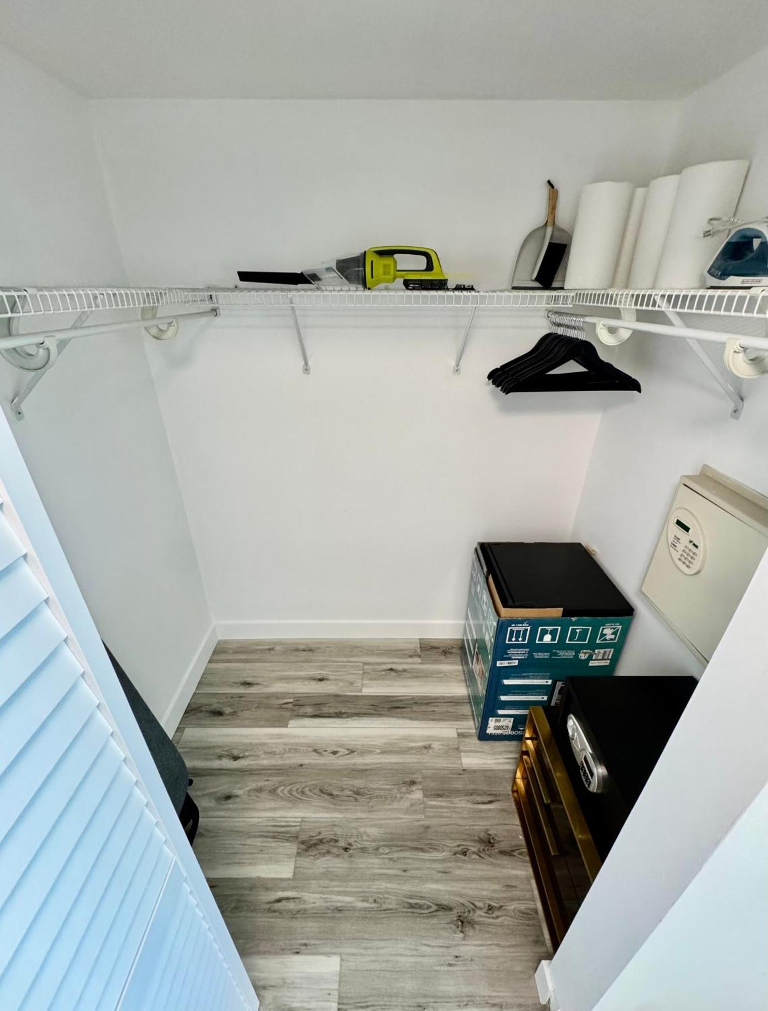 Balcony Ocean View ! Pool - Wifi - Gym - Parking Appartamento *